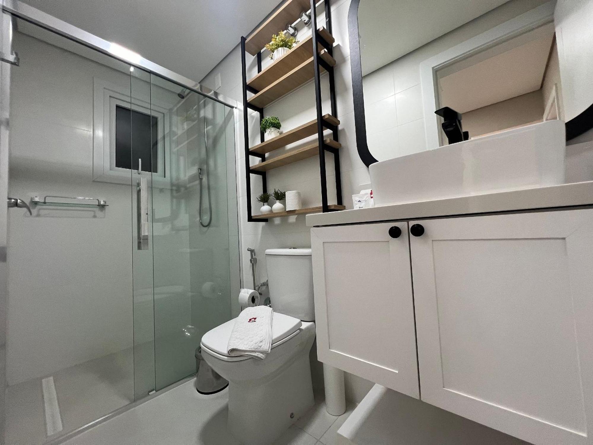 Apartamento Alpes 307 - Ape Novo Em C/ Garagem Gramado