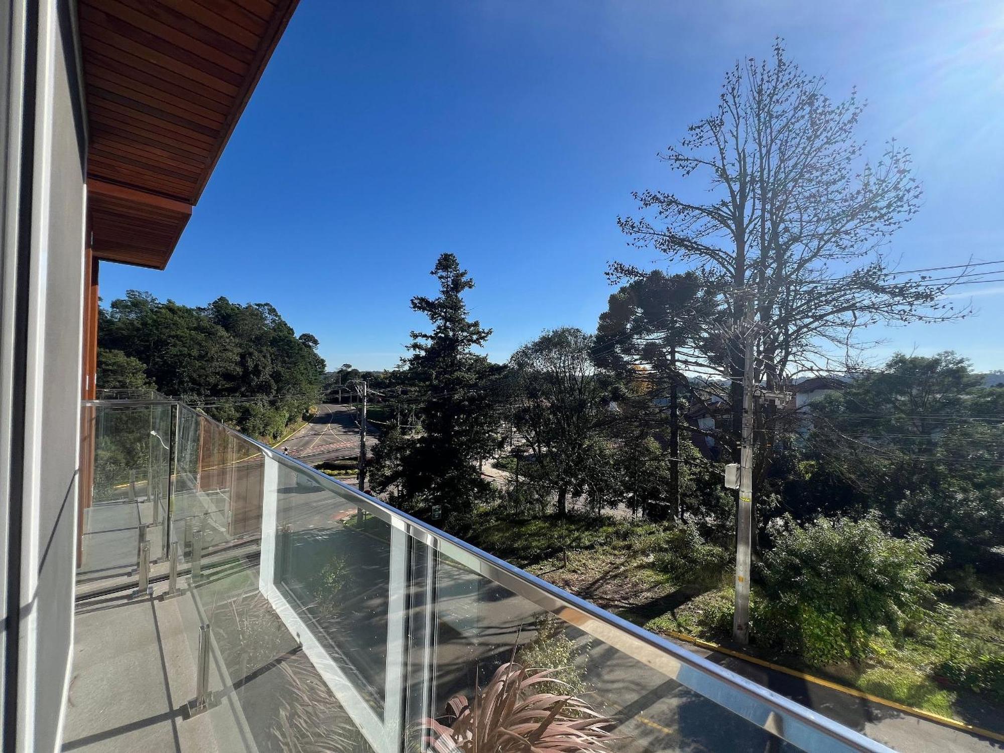 Apartamento Alpes 307 - Ape Novo Em C/ Garagem Gramado